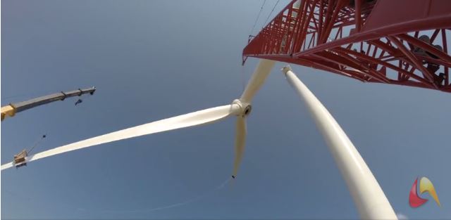 Janvier 2016 - Time Laps de la construction d'une éolienne